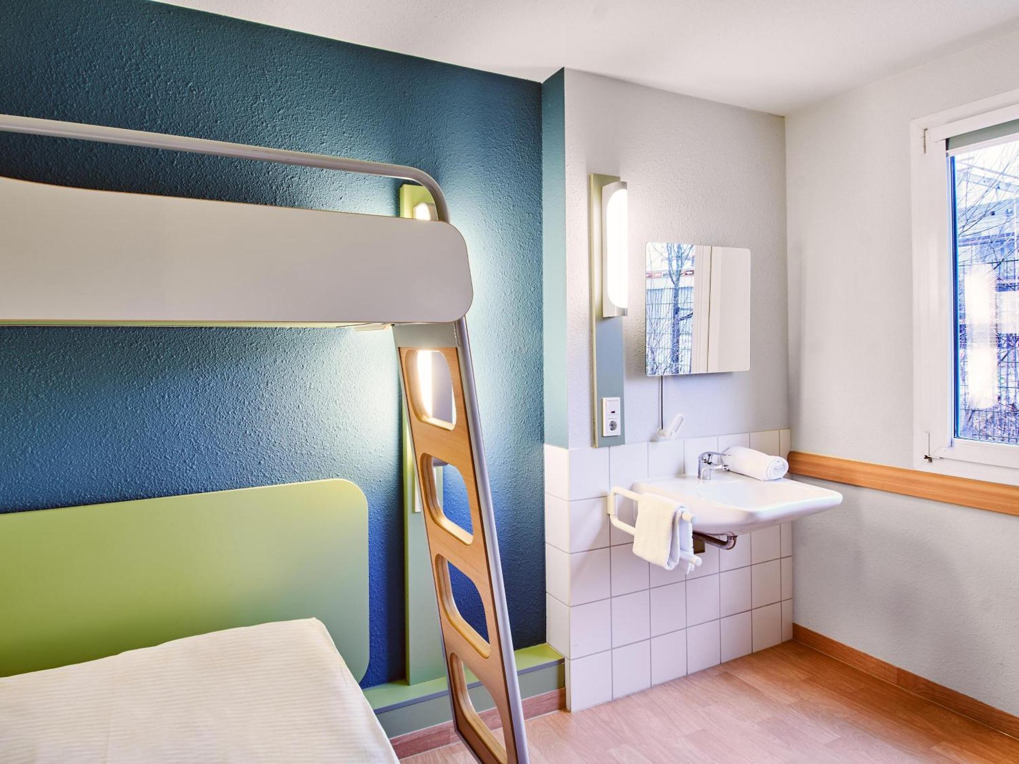 B&B Hotel Wiesbaden-Ost Luaran gambar